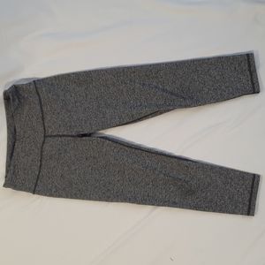 Victoria Secret Sport Legging 2/3